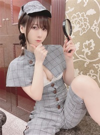 cos おっぱい探偵